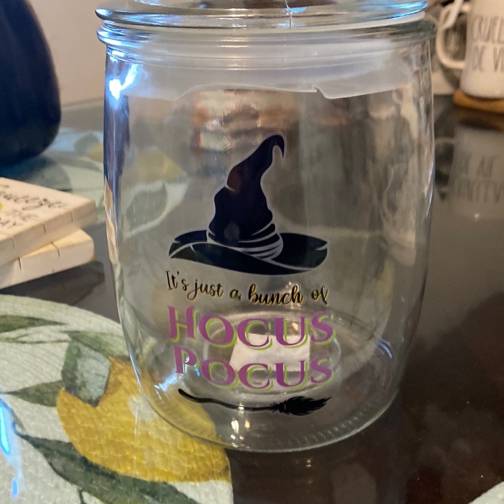Hocus-pocus candy jar